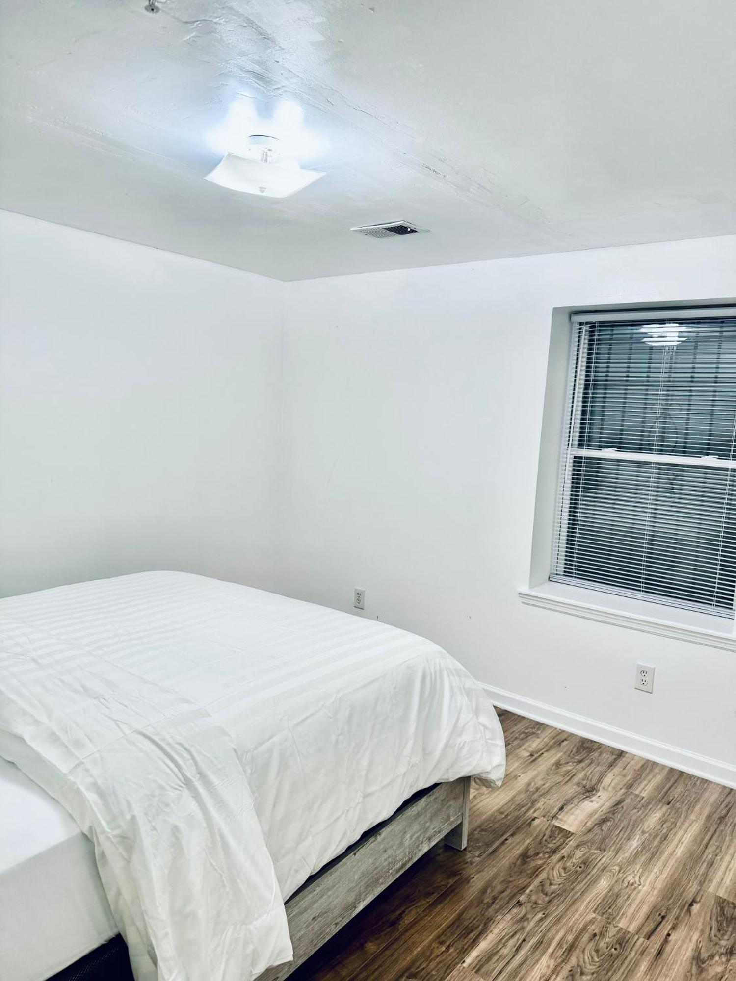 Cozy Evergreen Apartment By Newark Airport Dış mekan fotoğraf