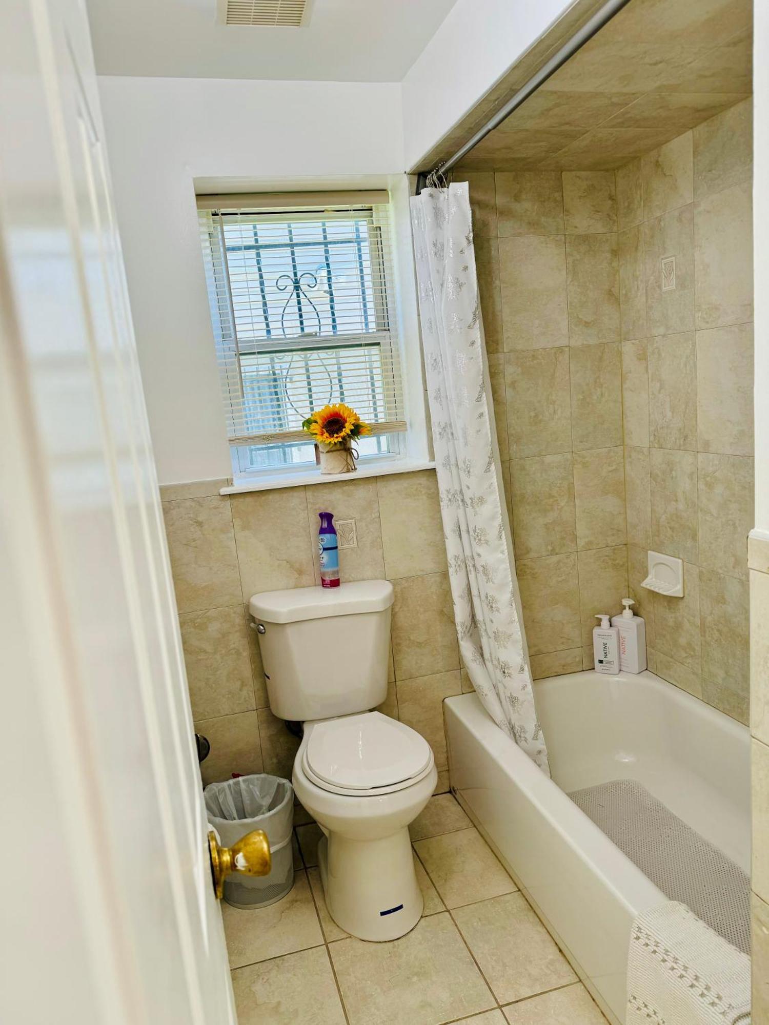 Cozy Evergreen Apartment By Newark Airport Dış mekan fotoğraf